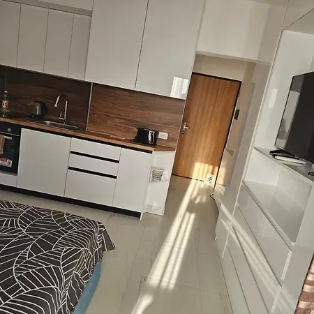 Lisa Apartment